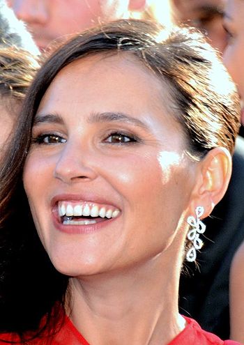 350px-Virginie_Ledoyen_Cannes_2015_2