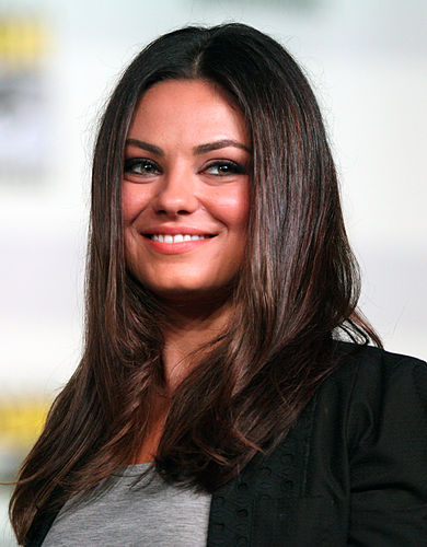 390px-Mila_Kunis_by_Gage_Skidmore_3